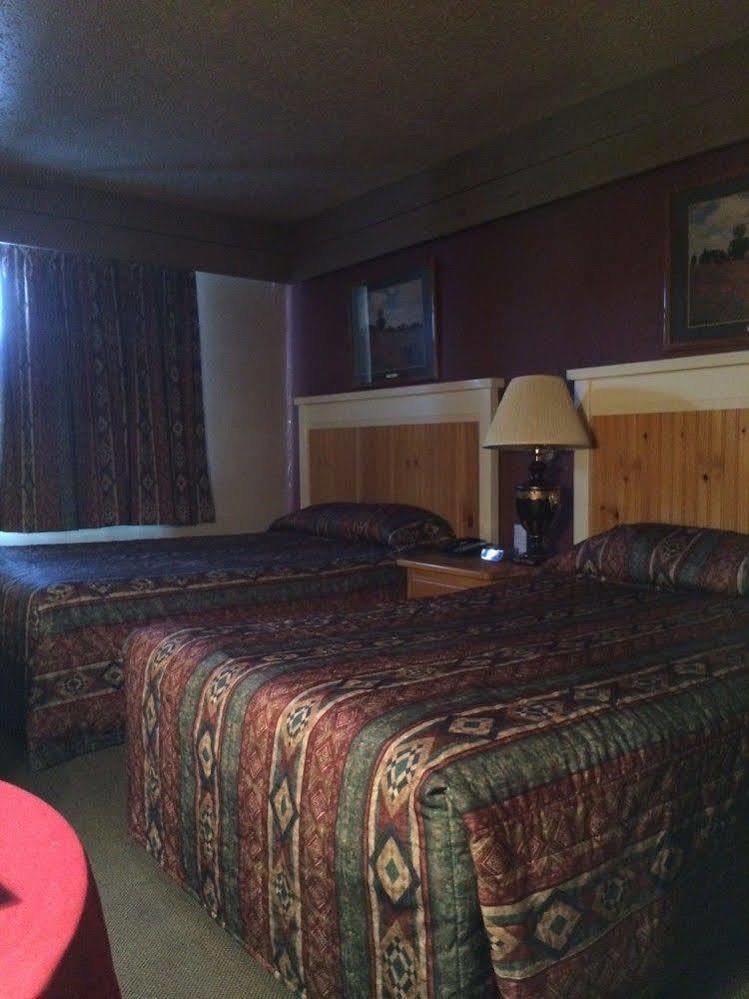 Logan Lake Lodge Exterior foto